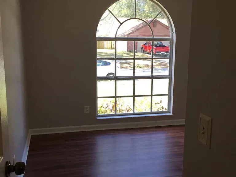 1613 Loghill Pl — Photo 21