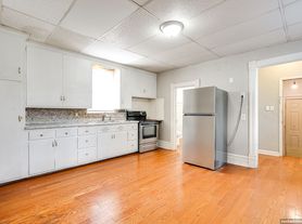 218 E. 8th St.