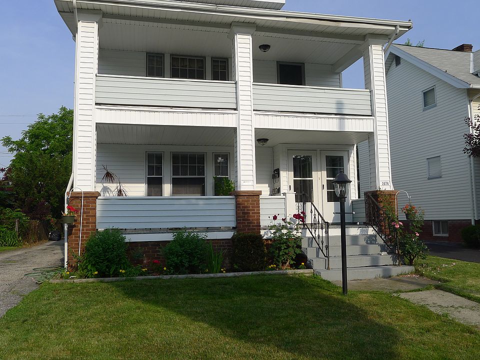 Beautiful Duplex Up Unit