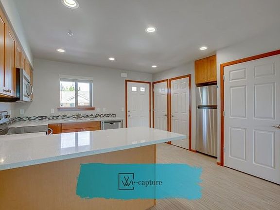 3rd image of 5110 Labounty Dr #5116-206