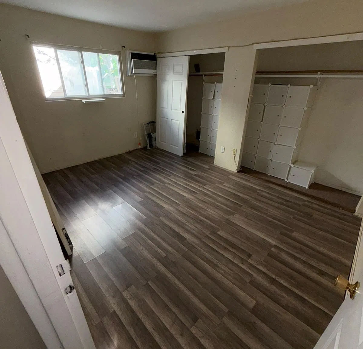 910 Westwood Ave — Photo 3