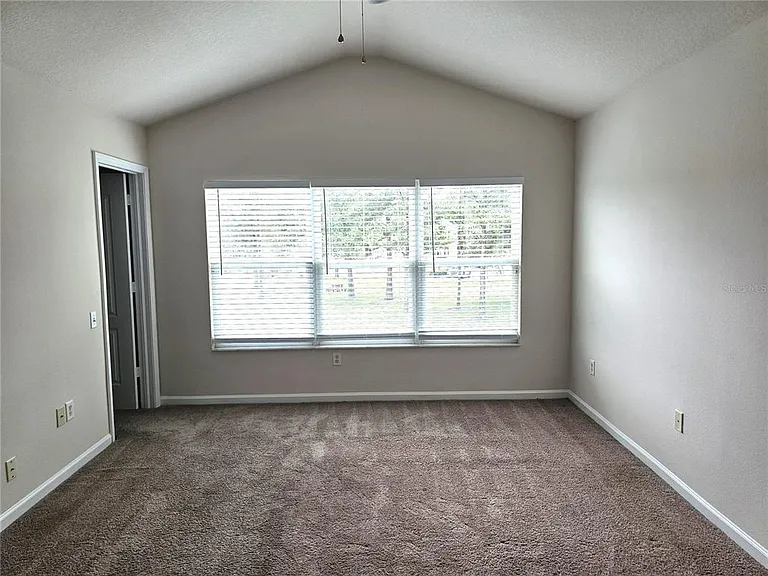 26638 Castleview Way — Photo 10