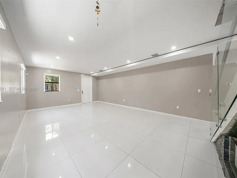 11731 SW 234th St — Photo 67