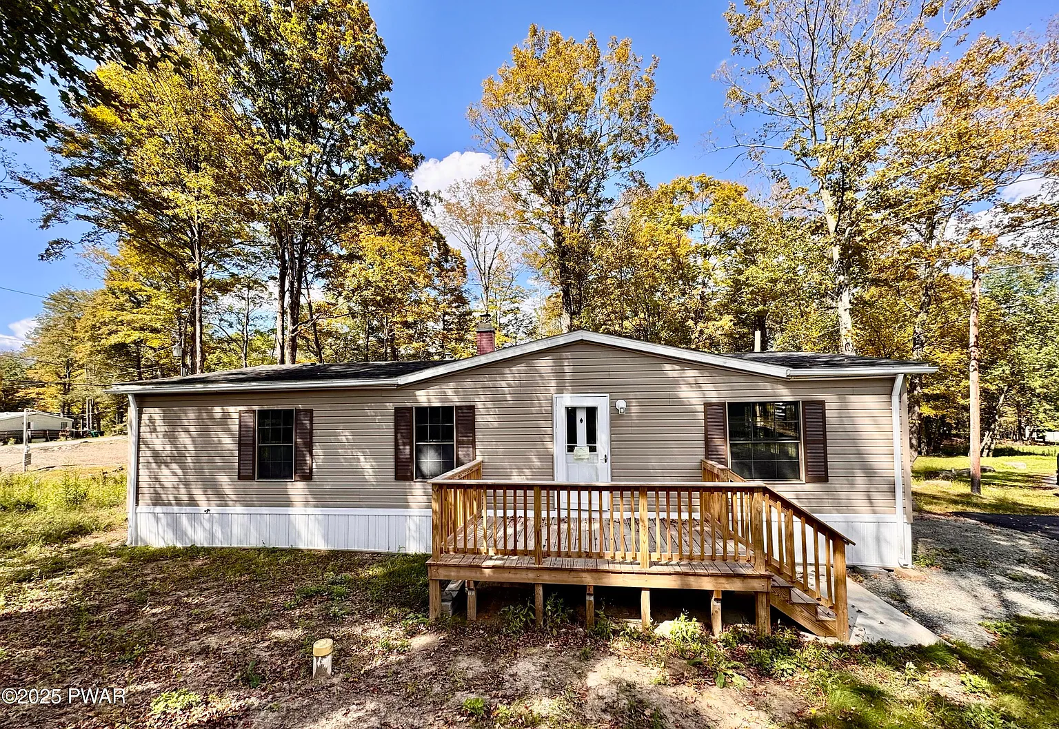 105 York Dr photo 1