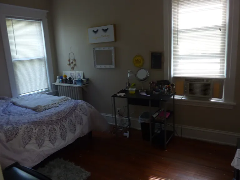 410 Hudson Ave #1 — Photo 7