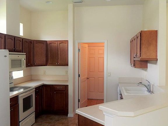 5th image of 21440 Royal Troon Dr