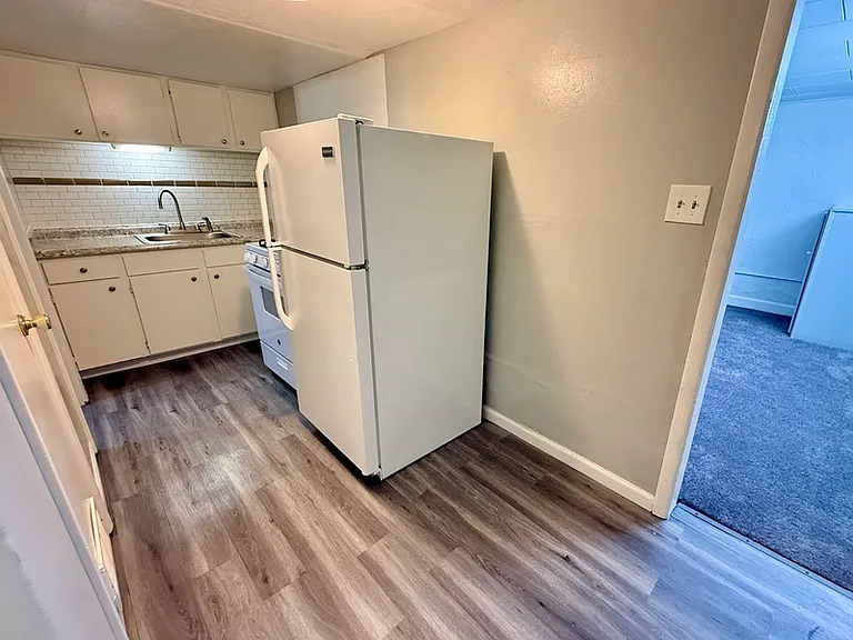 2021 N Irving St — Photo 14