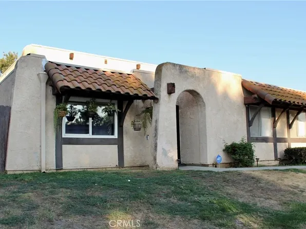 12175 Carnation Ln APT A, Moreno Valley, CA 92557