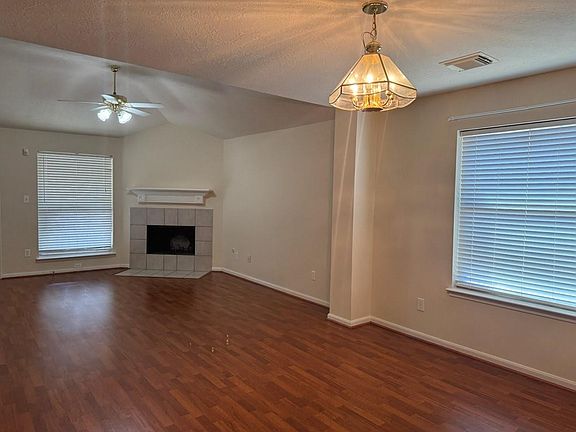3rd image of 11007 Indus St