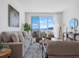 101 Crescent Way APT 2108, San Francisco, CA 94134