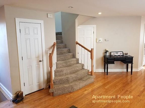 2nd image of 2655 N Southport Ave #2F