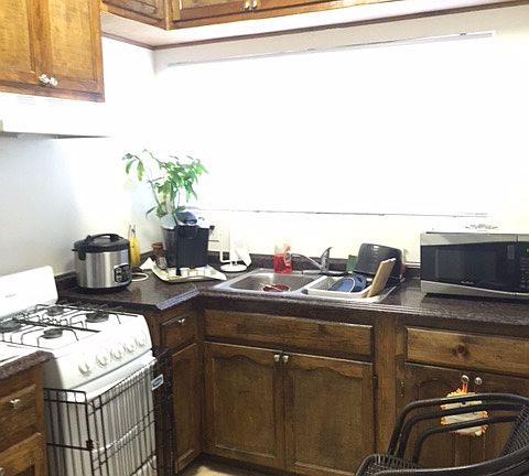 2nd image of 226 W Ofarrell St