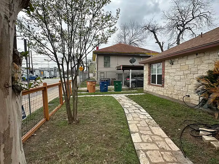 500 Tillery St #A — Photo 9