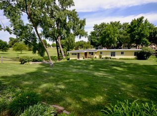 1154 Montana Ave W, Saint Paul, MN 55108