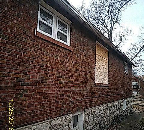 3rd image of 5645 Park Ln