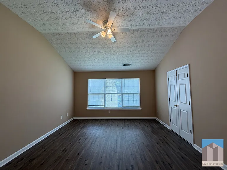 644 Kenridge Dr — Photo 26