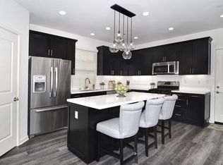 66 Tallowood, Irvine, CA 92620