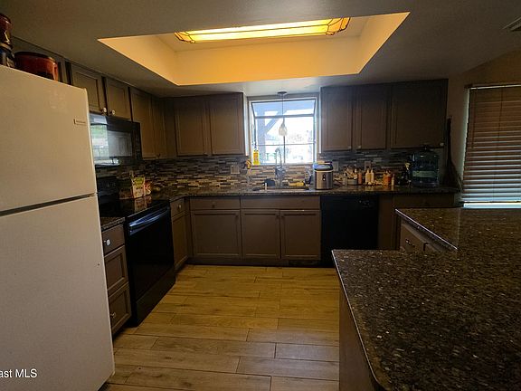 5th image of 142 Tudor Rd SW