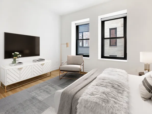 260 West Broadway image 6 of 14