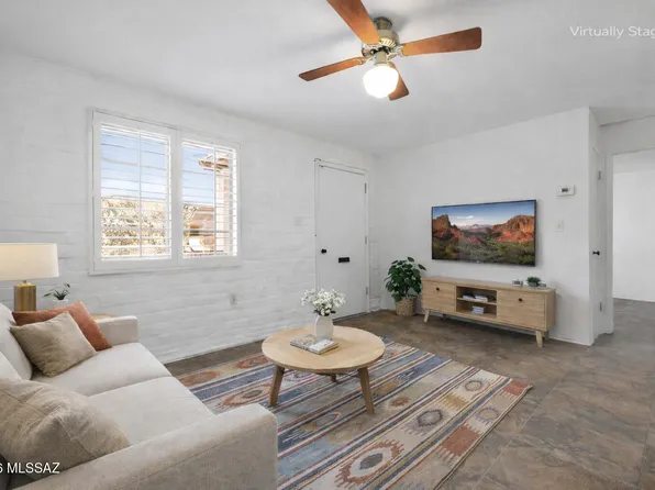 328 S Paseo Pena, Green Valley, AZ 85614