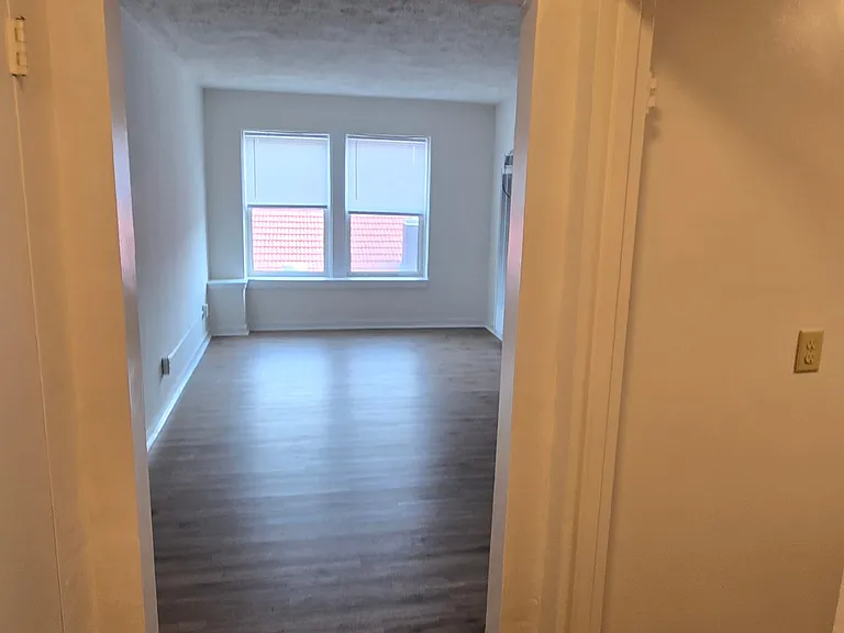 715 Liberty St #D — Photo 2