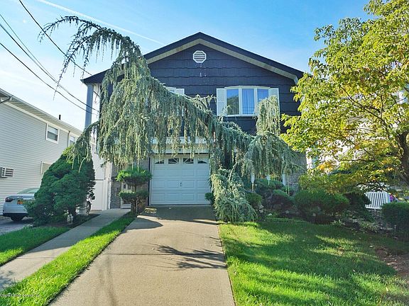 3rd image of 758 Leverett Ave