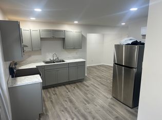 138 Chestnut St #B, Manns Choice, PA 15550