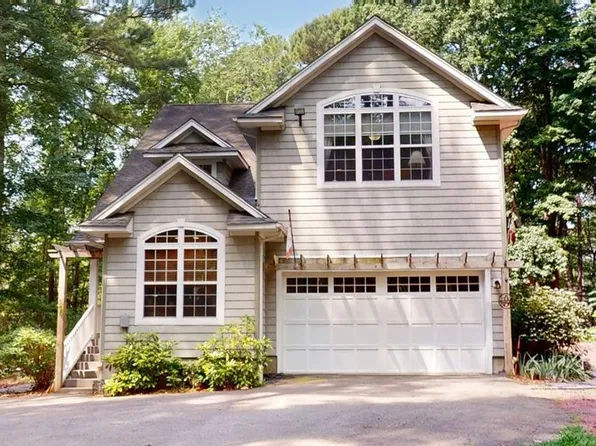 5086 Peaceful Pond Dr, Exmore, VA 23350