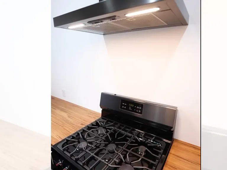 1206 Mason St — Photo 11