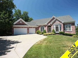 1143 S Charlemagne Dr, Lake Saint Louis, MO 63367