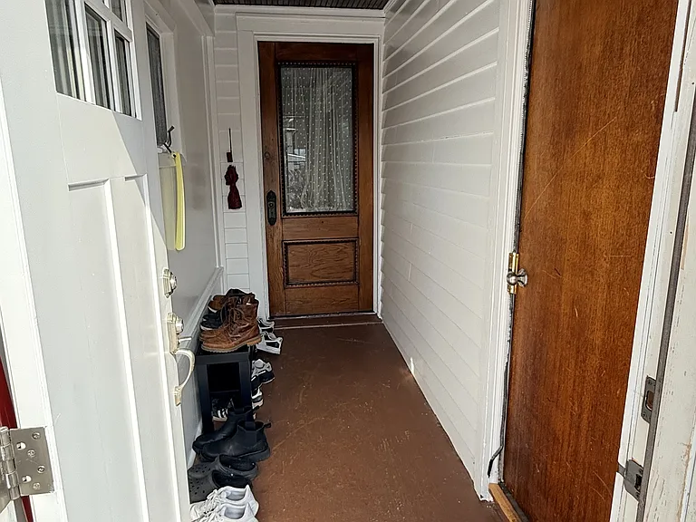 90 Union Ave #1 — Photo 24