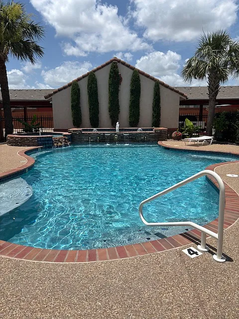 Waxahachie Village Condominiums