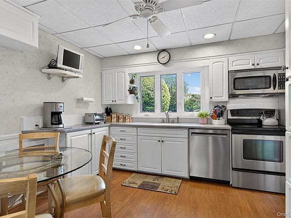 5th image of 2062 E Webster Street