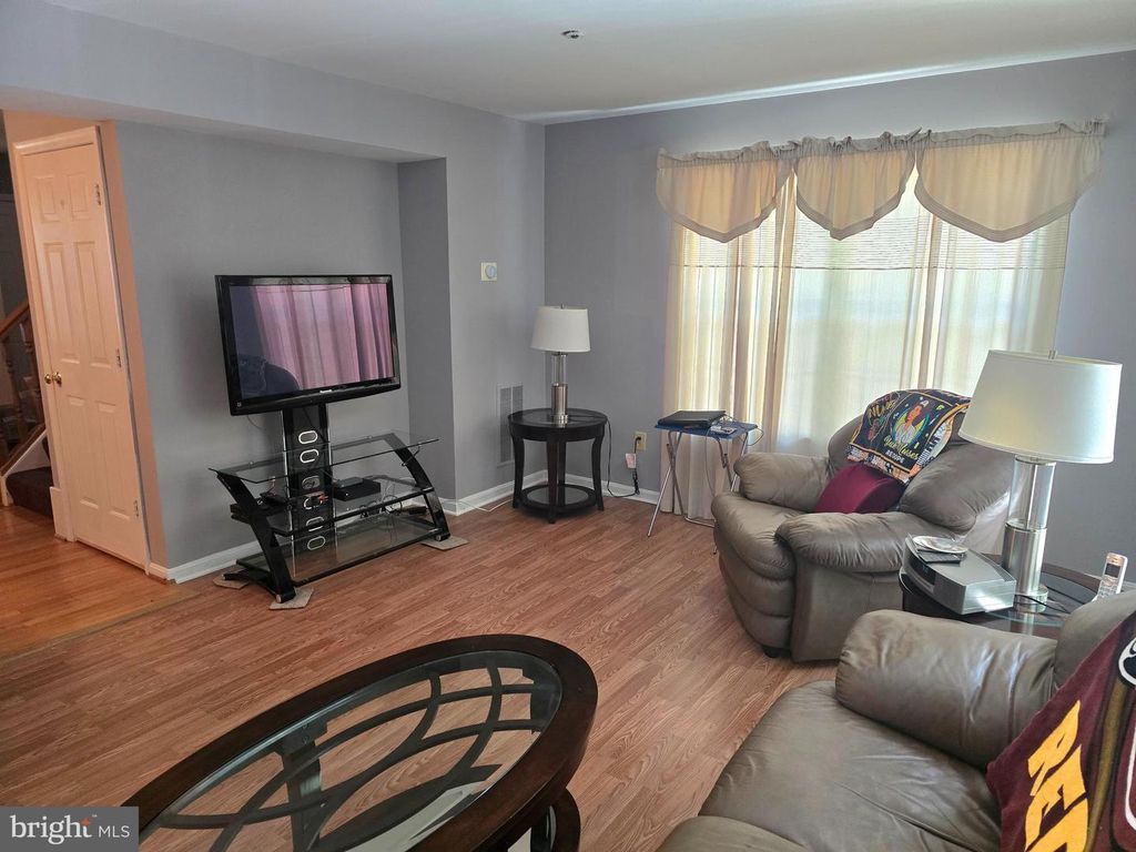 2814 Lindesfarn Ter, Fort Washington, MD - View 6