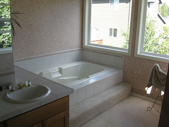 Soaking Tub