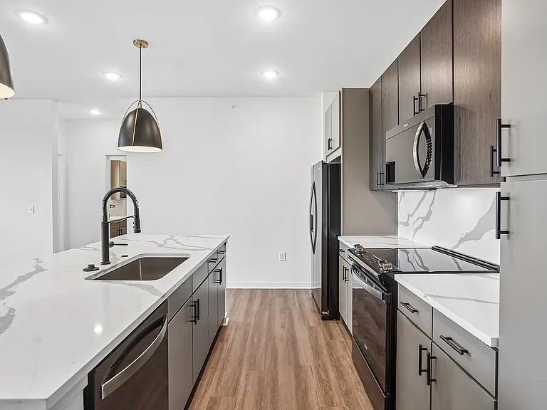 Switch Luxury Apartments — Photo 21