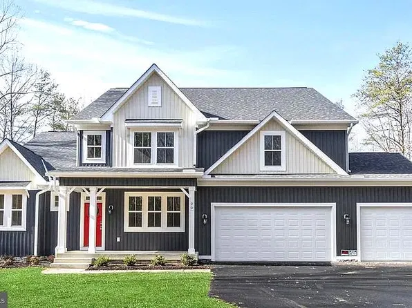 20 Southern View Dr, Stafford, VA 22554