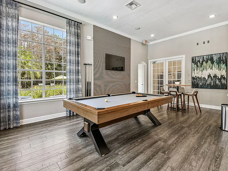 Knightsbridge at Stoneybrook — Photo 47