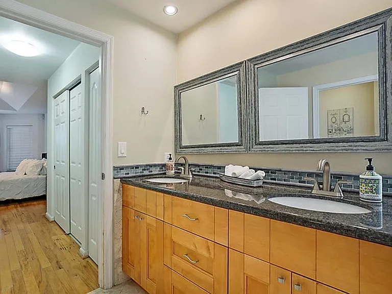 18965 Adagio Dr — Photo 21