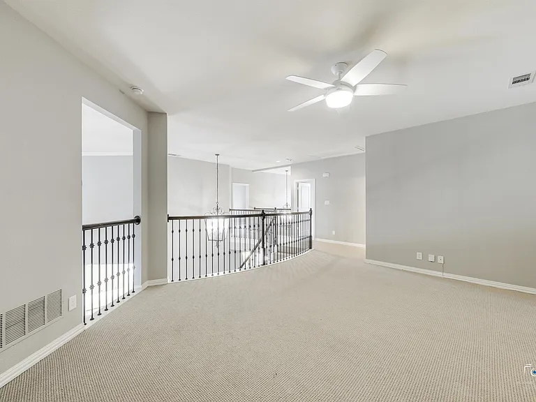 5619 Travis Dr — Photo 36