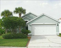 Mature landscaping