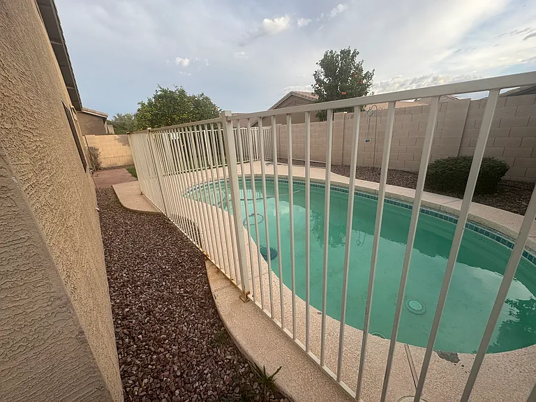 15227 W Country Gables Dr — Photo 6