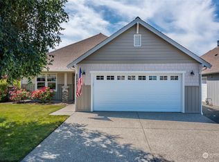 1297 SW Xavier Dr, Oak Harbor, WA 98277