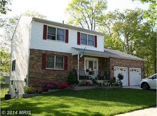 5510 Oakbrook Pl, Lanham, MD