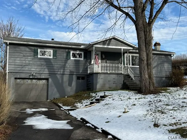 218 Gelesh St, Parkhill, PA 15945