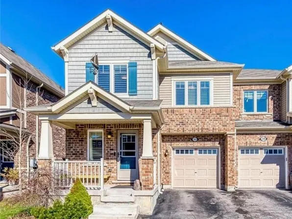 22 Spring Creek Dr #33, Waterdown, ON L8B 1V7