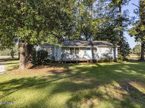 2991 Us Highway 117, Burgaw, NC 28425