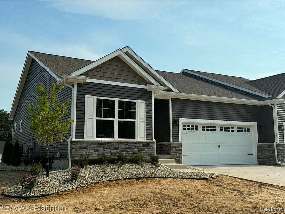 1st image of 854 Oakwood Cir #43