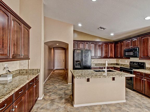 5th image of 35438 N Shorthorn Trl