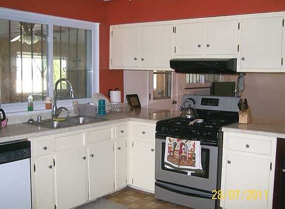 3rd image of 10324 Lufkin Way